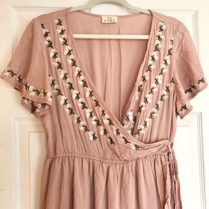 Short Sleeve Surplice V-neck Dress